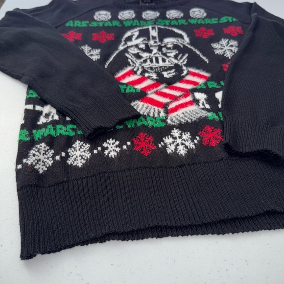 Star Wars Ugly Christmas Sweater Darth Vader Sweater Women’s Crew Neck Sz Medium - Picture 5 of 9